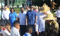 Inauguran líderes cubanos escuela especial Amistad Cuba-Vietnam