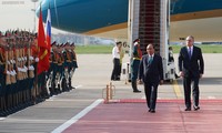 Premier vietnamita se reúne con compatriotas residentes en Rusia
