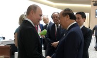 Primer ministro vietnamita se reúne con líderes mundiales al margen del G20