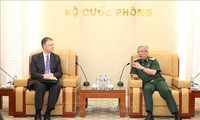 Fortalecen cooperación en defensa Vietnam-Estados Unidos