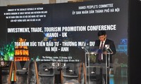 Hanói ofrece en Londres un coloquio sobre promoción de inversiones, comercio y turismo