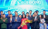 Lanzan programa de formación de expertos para gobierno cibernético en Vietnam