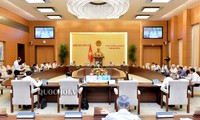 Piden preparar escenarios de desarrollo socioeconómico de Vietnam a corto y largo plazos