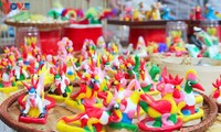 Farolillos multicolores del Festival del Medio Otoño en Hanói