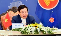 Vietnam en sesión a puerta cerrada de los ministros de Relaciones Exteriores de la Asean