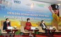 Celebran el Foro Empresarial Francófono en Ciudad Ho Chi Minh