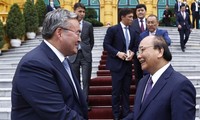 Vietnam y Kazajstán por fomentar aún más sus tradicionales relaciones
