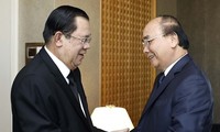 Presidente vietnamita se reúne con líderes de varios países en Tokio