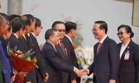 Presidente de Vietnam llega a Vientiane en visita oficial a Laos