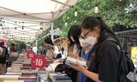 Celebran numerosas actividades por Día del Libro y la Lectura de Vietnam