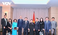 Jefe del Legislativo estimula el comercio y la inversión de empresas indonesias en Vietnam