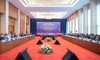 Celebran en Hanói II Reunión del Comité Interparlamentario Vietnam-Rusia
