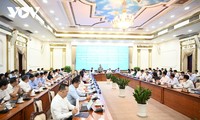 Premier de Vietnam traza tareas para desarrollo de Ciudad Ho Chi Minh