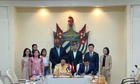 Vietnam y Cuba intensifican cooperación en educación
