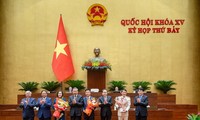 La Asamblea Nacional de Vietnam ratifica propuestas para renovar cargos en el Gobierno y el Parlamento