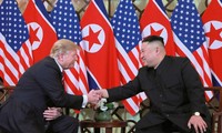 Điểm lại những khoảnh khắc của Tổng thống Donald Trump và Chủ tịch Kim Jong-un tại Hội nghị thượng đỉnh lần 2 tổ chức ở thủ đô Hà Nội