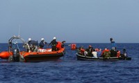 Embargo libyen sur les armes: l’ONU prolonge d’un an le mandat d’inspection de navires suspects