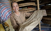 Phan Thi Thuân, la gardienne de la soie de Phung Xa