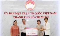 Hô Chi Minh-Ville: plus de 400 tonnes de marchandises destinées aux enfants orphelins et aux personnes dans le besoin