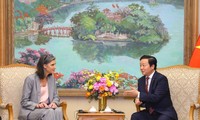Trân Hông Hà reçoit les responsables du PNUD et de l’USAID-Vietnam