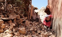 Séisme au Maroc: les secouristes poursuivent leurs recherches dans les villages dévastés