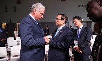 Le Premier ministre vietnamien rencontre le président cubain