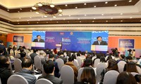Forum annuel sur les perspectives économiques du Vietnam en 2024
