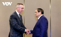 Pham Minh Chinh rencontre le Président de la Banque de réserve néo-zélandaise