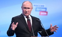 Vladimir Poutine, réélu largement à la présidentielle, dévoile les priorités pour son nouveau mandat