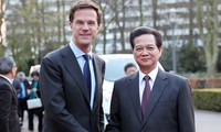 เวียดนามให้ความสำคัญต่อการขยายความสัมพันธ์มิตรภาพและความร่วมมือกับเนเธอร์แลนด์