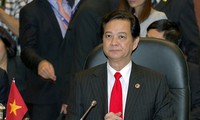 ท่านเหงียนเติ๊นหยุง นายกรัฐมนตรีเวียดนามเข้าร่วมการประชุมผู้นำอาเซียนครั้งที่ 24