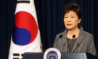 สาธารณรัฐเกาหลีผลักดันการประชุมสุดยอดสามฝ่ายกับญี่ปุ่นและจีน