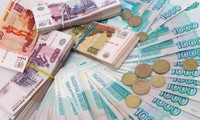 ค่าเงินรูเบิลเพิ่มขึ้นหลังจากที่ธนาคารกลางรัสเซียใช้มาตรการพยุงค่าเงิน