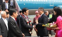 ท่านเจืองเติ๊นซาง ประธานประเทศเดินทางถึงกรุงจาการ์ตา ประเทศอินโดนีเซีย
