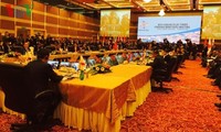 การประชุมรัฐมนตรีต่างประเทศอาเซียน + 3 และอีเอเอสขยายความร่วมมือในภูมิภาค