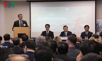 ประธานประเทศเจืองเติ๊นซางเข้าร่วมการสนทนานักธุรกิจเวียดนาม – สหรัฐ