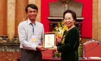 รองประธานประเทศให้การต้อนรับคณะผู้แทนเกษตรกรดีเด่นเวียดนาม