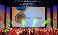 เวียดนามเข้าร่วมการแข่งขันฝีมือแรงงานอาเซียนครั้งที่ 11 ณ ประเทศมาเลเซีย