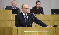 ประธานาธิบดีรัสเซียเรียกร้องให้เพิ่มทักษะความสามารถในด้านกลาโหม