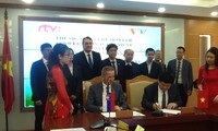 สถานีวิทยุเวียดนามกับองค์กรวิทยุและโทรทัศน์แห่งชาติสโลวาเกียลงนามในข้อตกลงร่วมมือ