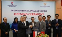 เปิดสอนภาษาอินโดนีเซียในมหาวิทยาลัยแห่งชาติฮานอย
