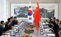 สาธารณรัฐเกาหลีและจีนเห็นพ้องผลักดันความสัมพันธ์ด้านกลาโหม