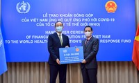 พิธีมอบเงินบริจาคของรัฐบาลและประชาชนเวียดนามให้แก่กองทุนรับมือโรคโควิด -19 ขององค์การอนามัยโลก