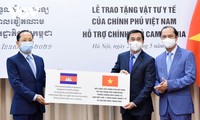 รัฐบาลเวียดนามสนับสนุนอุปกรณ์การแพทย์เพื่อช่วยเหลือรัฐบาลกัมพูชารับมือการแพร่ระบาดของโรคโควิด -19