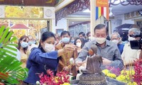 เทศกาลปีใหม่ประเพณีของไทย กัมพูชา ลาวและเมียนมาร์