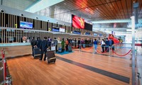 ผู้โดยสารชาวต่างชาติสามารถใช้ อี-วีซ่าในการเข้าประเทศผ่านสนามบินนานาชาติ เวินโด่นในจังหวัดกว๋างนิงห์