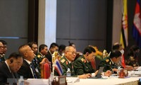การประชุมรัฐมนตรีกลาโหมอาเซียนครั้งที่ 16 ณ ประเทศกัมพูชา
