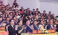 ประธานประเทศ หวอวันเถือง เข้าร่วมพิธีรำลึกครบรอบ 60 ปีวันที่ประธานโฮจิมินห์เยือนจังหวัดนามดิ๋ง