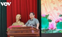 นายกรัฐมนตรี ฝามมิงชิ้ง ประชุมกับผู้บริหาร 13 จังหวัดในเขตที่ราบลุ่มแม่น้ำโขง