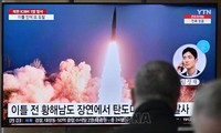 สาธารณรัฐประชาธิปไตยประชาชนเกาหลียิงขีปนาวุพิสัยใกล้ 2 ลูก